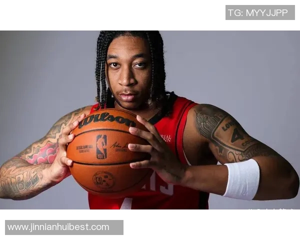 伊森渴望扮演更关键角色乌度卡强调健康与战术理解的重要性 伊森渴望扮演更关键角色乌度卡强调健康与战术理解的重要性