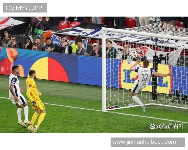 热刺2025年主场失利创队史新纪录引发球迷热议与反思 热刺2025年主场失利创队史新纪录引发球迷热议与反思